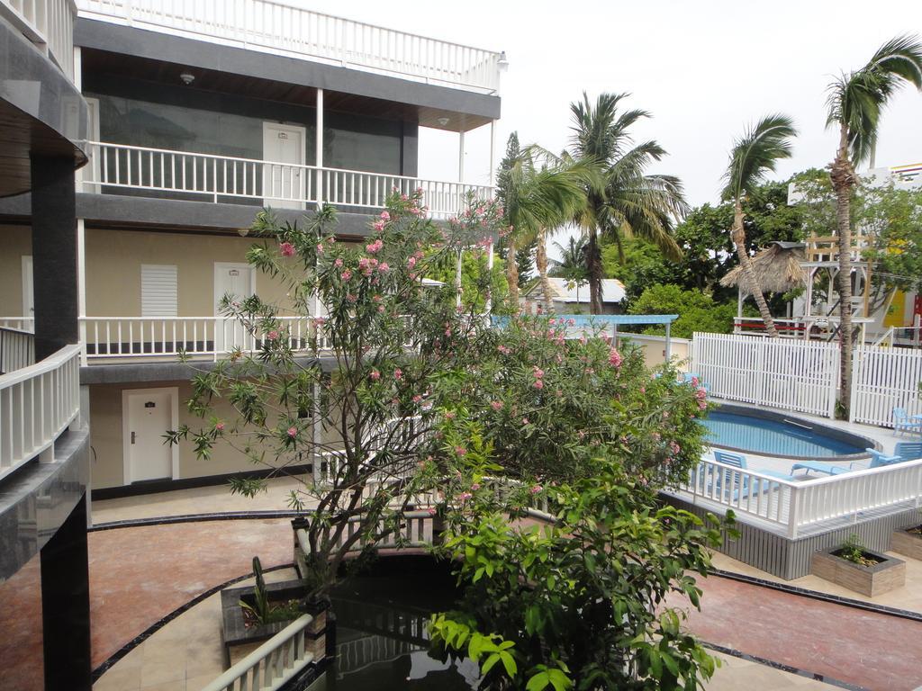 China Town Hotel Caye Caulker Exteriér fotografie